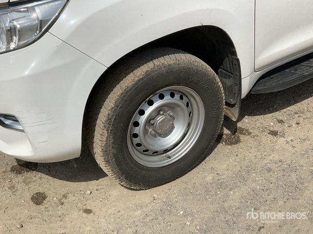 2018 Toyota Prado TX 150L 4x4 SUV - سيارة دفع رباعي: صور 5 2018 Toyota Prado TX 150L 4x4 SUV - سيارة دفع رباعي: صور 5