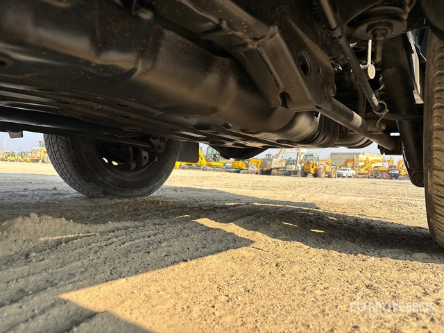 2018 Toyota Prado TX 150L 4x4 SUV - سيارة دفع رباعي: صور 5 2018 Toyota Prado TX 150L 4x4 SUV - سيارة دفع رباعي: صور 5