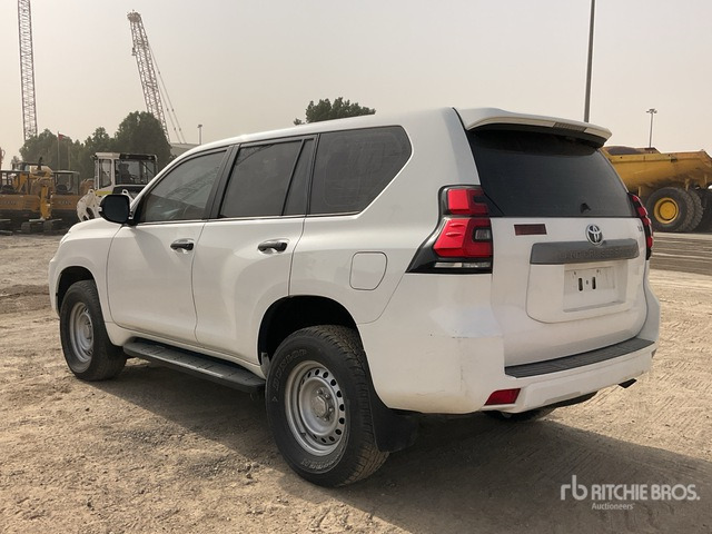 2018 Toyota Prado TX 150L 4x4 SUV - سيارة دفع رباعي: صور 4 2018 Toyota Prado TX 150L 4x4 SUV - سيارة دفع رباعي: صور 4