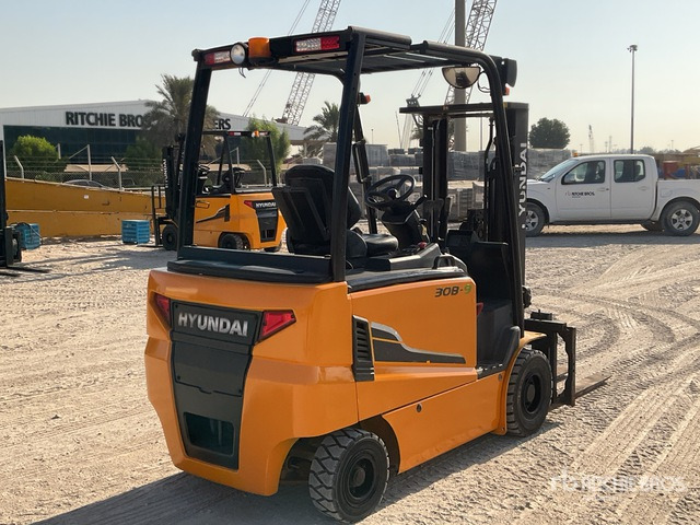 2019 Hyundai 30B-9 3 ton Electric Forklift - رافعة شوكية كهربائية: صور 3 2019 Hyundai 30B-9 3 ton Electric Forklift - رافعة شوكية كهربائية: صور 3