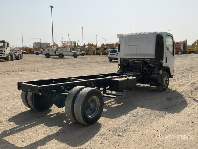 2019 Isuzu NPR 4x2 Cab and Chassis - الشاسيه شاحنة: صور 4 2019 Isuzu NPR 4x2 Cab and Chassis - الشاسيه شاحنة: صور 4