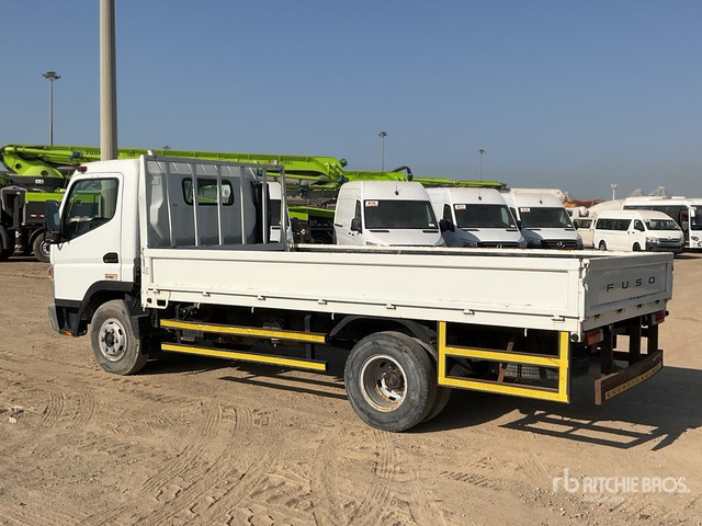 2020 Mitsubishi Canter 4x2 Flatbed Truck - شاحنات مسطحة: صور 2 2020 Mitsubishi Canter 4x2 Flatbed Truck - شاحنات مسطحة: صور 2