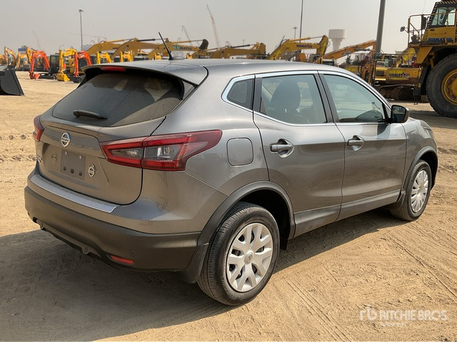 2020 Nissan Rogue 2WD SUV - سيارة دفع رباعي: صور 3 2020 Nissan Rogue 2WD SUV - سيارة دفع رباعي: صور 3