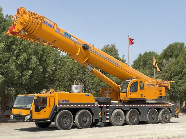 2021 XCMG QAY220 220 ton 12x6x12 All Terrain Crane - التقطيع جزازة/ ماكينات قطع الحشائش: صور 1 2021 XCMG QAY220 220 ton 12x6x12 All Terrain Crane - التقطيع جزازة/ ماكينات قطع الحشائش: صور 1