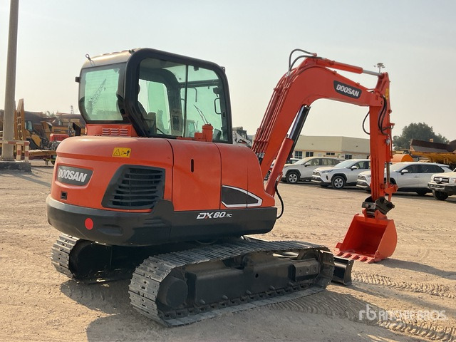 2022 Doosan DX60 Tracked Excavator - حفارات زحافة: صور 4 2022 Doosan DX60 Tracked Excavator - حفارات زحافة: صور 4