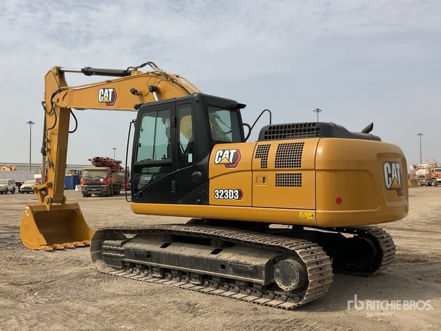 2023 Cat 323D3 - حفارات زحافة: صور 3 2023 Cat 323D3 - حفارات زحافة: صور 3