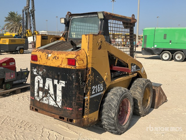 Cat 216B3 Skid Steer Loader - شيول صغير: صور 3 Cat 216B3 Skid Steer Loader - شيول صغير: صور 3