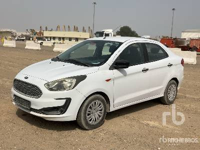 FORD FIGO - سيارة: صور 1 FORD FIGO - سيارة: صور 1