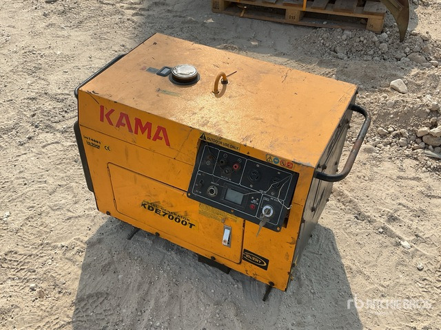 Kama KDA7000T Portable Generator Set: <20kVA/16kW - مجموعة المولدات: صور 1 Kama KDA7000T Portable Generator Set: <20kVA/16kW - مجموعة المولدات: صور 1