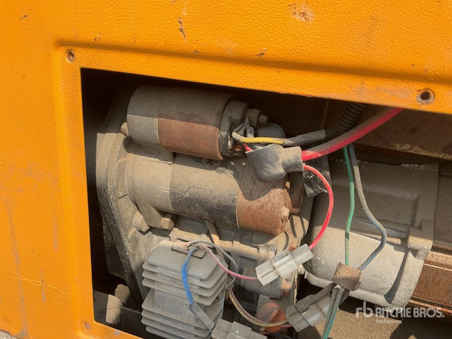 Kama KDA7000T Portable Generator Set: <20kVA/16kW - مجموعة المولدات: صور 5 Kama KDA7000T Portable Generator Set: <20kVA/16kW - مجموعة المولدات: صور 5