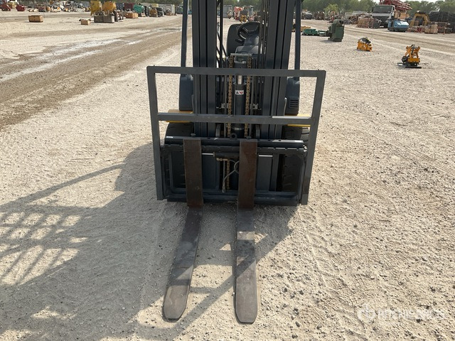 Komatsu FD30T-17 - رافعة شوكية ديزل: صور 5 Komatsu FD30T-17 - رافعة شوكية ديزل: صور 5