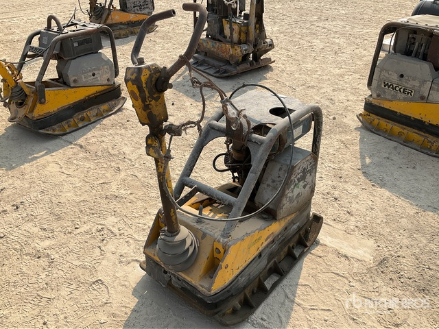 Wacker Vibratory Plate Compactor - صفائح اهتزازية: صور 3 Wacker Vibratory Plate Compactor - صفائح اهتزازية: صور 3