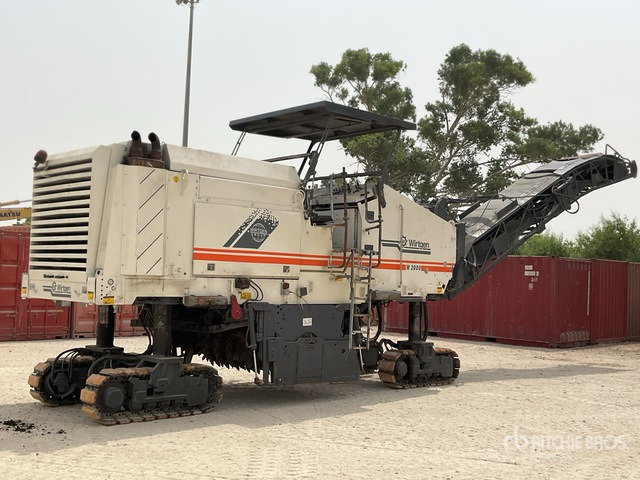 Wirtgen W2000 - ماكينات لصقل الأسفلت: صور 3 Wirtgen W2000 - ماكينات لصقل الأسفلت: صور 3