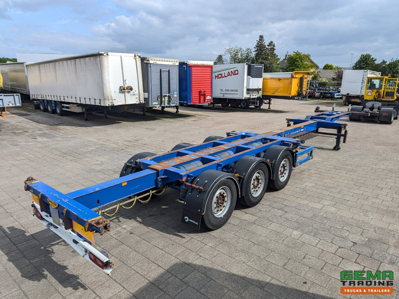 Broshuis MFCC 3-Assen SAF - Lift as - Schijfremmen - Alle aansluitingen - شاحنات الحاويات/ جسم علوي قابل للتغيير نصف مقطورة: صور 1 Broshuis MFCC 3-Assen SAF - Lift as - Schijfremmen - Alle aansluitingen - شاحنات الحاويات/ جسم علوي قابل للتغيير نصف مقطورة: صور 1