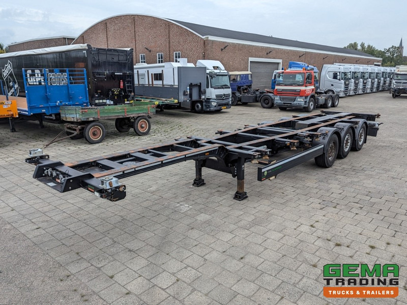CIMC CIMC Silvergreen SC03 3-Assen SAF LiftAxle - DiscBrakes - 1x 20FT 2x 20FT 30FT 40FT - 5250KG (O1988) - شاحنات الحاويات/ جسم علوي قابل للتغيير نصف مقطورة: صور 1 CIMC CIMC Silvergreen SC03 3-Assen SAF LiftAxle - DiscBrakes - 1x 20FT 2x 20FT 30FT 40FT - 5250KG (O1988) - شاحنات الحاويات/ جسم علوي قابل للتغيير نصف مقطورة: صور 1