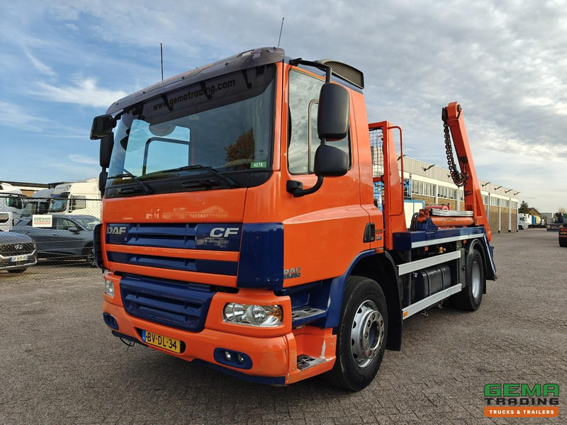 DAF FA CF 65.250 4x2 Dagcab Euro5 - Hyvalift PortaalSysteem 12T - Handgeschakeld - Ringfeder Vangmuil - شاحنات قابلة للفك شاحنة: صور 1 DAF FA CF 65.250 4x2 Dagcab Euro5 - Hyvalift PortaalSysteem 12T - Handgeschakeld - Ringfeder Vangmuil - شاحنات قابلة للفك شاحنة: صور 1