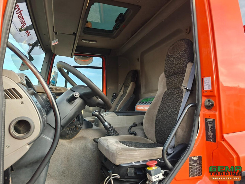 DAF FA CF 65.250 4x2 Dagcab Euro5 - Hyvalift PortaalSysteem 12T - Handgeschakeld - Ringfeder Vangmuil - شاحنات قابلة للفك شاحنة: صور 5 DAF FA CF 65.250 4x2 Dagcab Euro5 - Hyvalift PortaalSysteem 12T - Handgeschakeld - Ringfeder Vangmuil - شاحنات قابلة للفك شاحنة: صور 5