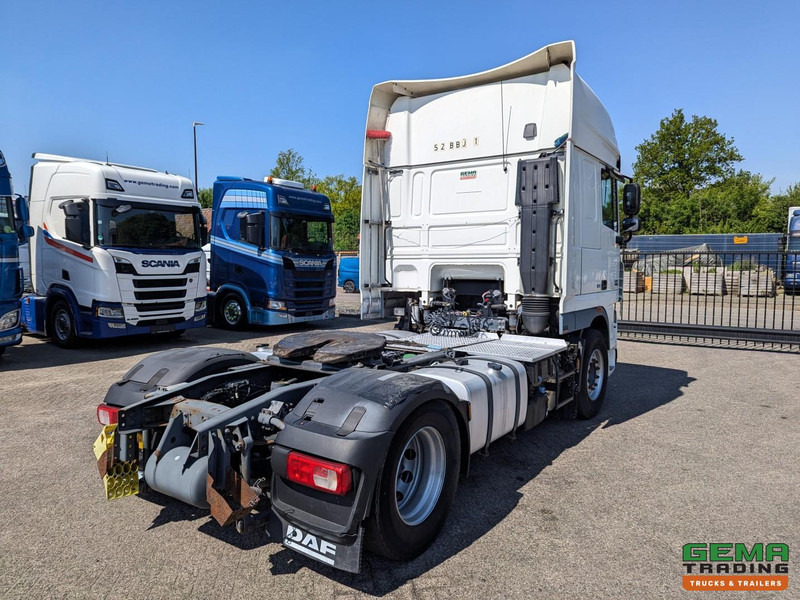 DAF FT XF105.460 4x2 Superspacecab Euro5 EEV - Retarder - Dubbele tanks - شاحنة جرار: صور 3 DAF FT XF105.460 4x2 Superspacecab Euro5 EEV - Retarder - Dubbele tanks - شاحنة جرار: صور 3