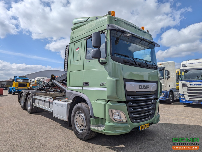 DAF XF 440 FAS 6x2 Spacecab Euro6A - HaakarmSysteem 21T - Hiab XR21S63 - Lift-As - Dubbele tanks - شاحنة ذات الخطاف: صور 2 DAF XF 440 FAS 6x2 Spacecab Euro6A - HaakarmSysteem 21T - Hiab XR21S63 - Lift-As - Dubbele tanks - شاحنة ذات الخطاف: صور 2