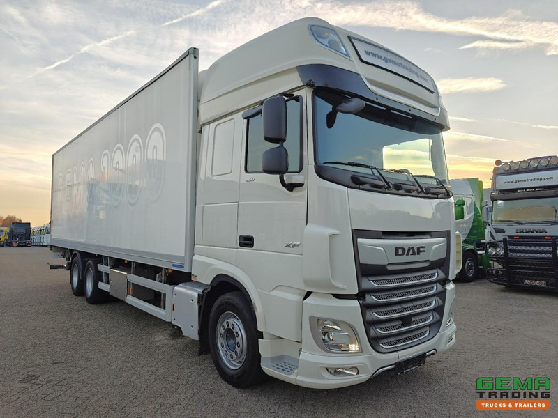 DAF XF 450 FAS 6x2 Superspacecab Euro6 - Koel-VriesBak 9.5m + Carrier Supra 1250Mt + Laadklep 2500kg - 331.000km Origineel! - مبردة شاحنة: صور 3 DAF XF 450 FAS 6x2 Superspacecab Euro6 - Koel-VriesBak 9.5m + Carrier Supra 1250Mt + Laadklep 2500kg - 331.000km Origineel! - مبردة شاحنة: صور 3