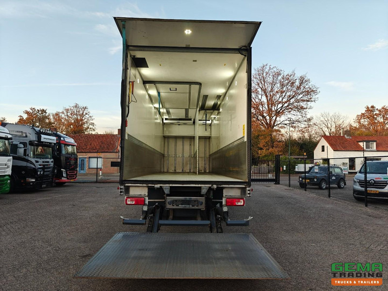 DAF XF 450 FAS 6x2 Superspacecab Euro6 - Koel-VriesBak 9.5m + Carrier Supra 1250Mt + Laadklep 2500kg - 331.000km Origineel! - مبردة شاحنة: صور 5 DAF XF 450 FAS 6x2 Superspacecab Euro6 - Koel-VriesBak 9.5m + Carrier Supra 1250Mt + Laadklep 2500kg - 331.000km Origineel! - مبردة شاحنة: صور 5