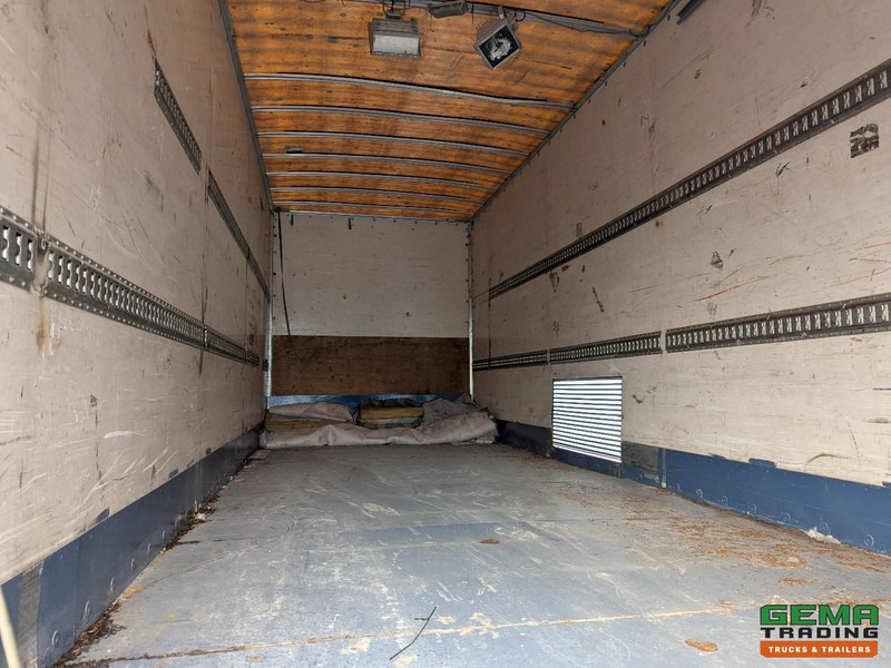 بصندوق مغلق شاحنة DAF XF95.430 4x2 Spacecab Euro2 - Retarder - Geslotenbak 7.7m - Handgeschakeld - Vangmuil: صور 10 بصندوق مغلق شاحنة DAF XF95.430 4x2 Spacecab Euro2 - Retarder - Geslotenbak 7.7m - Handgeschakeld - Vangmuil: صور 10