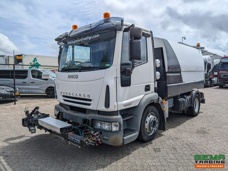 Iveco 140E21 4x2 Dagcab Euro3 - Schmidt SK500R - Hydrostaat - سياره كنس شوارع: صور 1 Iveco 140E21 4x2 Dagcab Euro3 - Schmidt SK500R - Hydrostaat - سياره كنس شوارع: صور 1