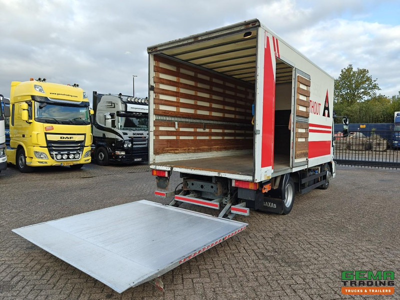 Iveco Eurocargo 120E18 4x2 Dagcab Euro5 - Handgeschakeld - GeslotenBak 5m - Laadklep 2000KG - 05/2026 APK - بصندوق مغلق شاحنة: صور 2 Iveco Eurocargo 120E18 4x2 Dagcab Euro5 - Handgeschakeld - GeslotenBak 5m - Laadklep 2000KG - 05/2026 APK - بصندوق مغلق شاحنة: صور 2
