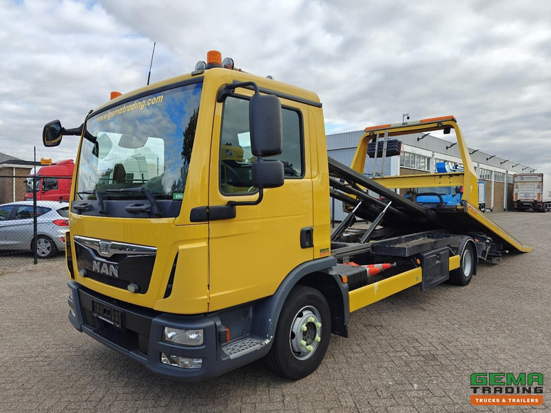 MAN TGL 12.250 4x2 Dagcabine (3 pl) Euro6B - Jige Simplex 5T + Lier 3.5T + Bril 3000kg - 06/2026 APK - سيارة السحب للتصليح: صور 1 MAN TGL 12.250 4x2 Dagcabine (3 pl) Euro6B - Jige Simplex 5T + Lier 3.5T + Bril 3000kg - 06/2026 APK - سيارة السحب للتصليح: صور 1
