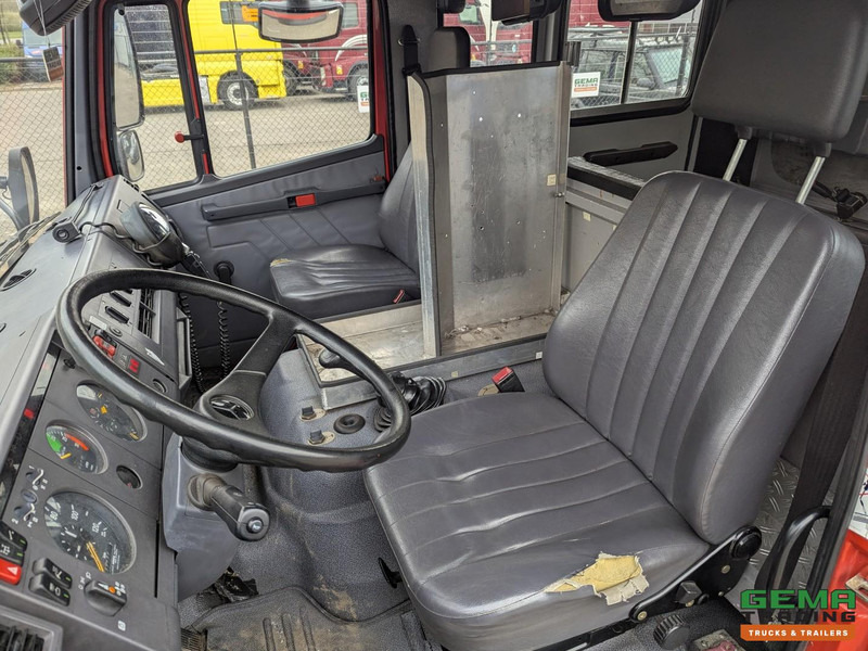 المطافئ Mercedes-Benz 1124 AF 4x4 Dubbelcab 6Cil - 9 Pers - Kronenburg Tankautospuit TS08 LD3.000 HD240 T2.400 LiterTank: صور 15 المطافئ Mercedes-Benz 1124 AF 4x4 Dubbelcab 6Cil - 9 Pers - Kronenburg Tankautospuit TS08 LD3.000 HD240 T2.400 LiterTank: صور 15