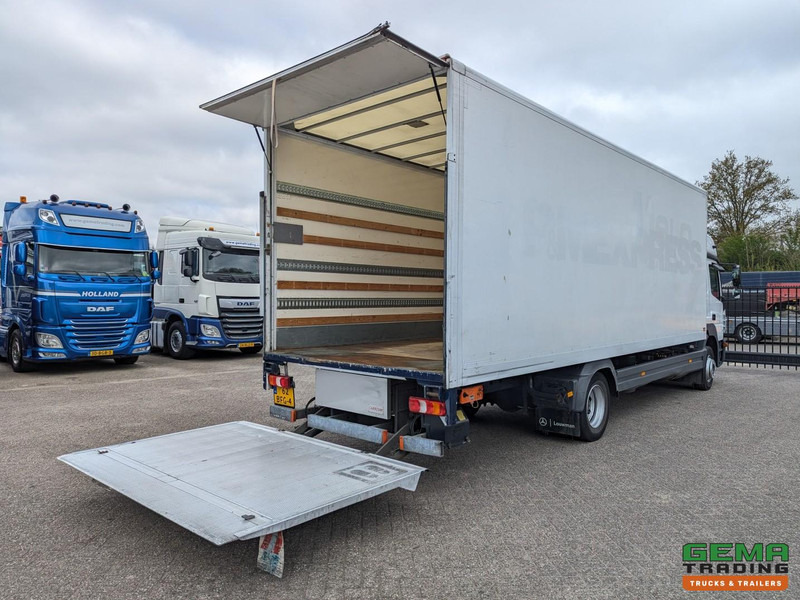 Mercedes-Benz Atego 1321 4x2 Slaapcab Euro6A - Geslotenbak 7.58m + Laadklep 1500kg 10/2025APK - بصندوق مغلق شاحنة: صور 2 Mercedes-Benz Atego 1321 4x2 Slaapcab Euro6A - Geslotenbak 7.58m + Laadklep 1500kg 10/2025APK - بصندوق مغلق شاحنة: صور 2