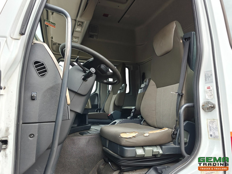 Renault Premium 430 4x2 Dagcab Euro5 - 216.000KM - 4 Zitplaatsen - Rij school - Reserve Wiel - شاحنة جرار: صور 5 Renault Premium 430 4x2 Dagcab Euro5 - 216.000KM - 4 Zitplaatsen - Rij school - Reserve Wiel - شاحنة جرار: صور 5