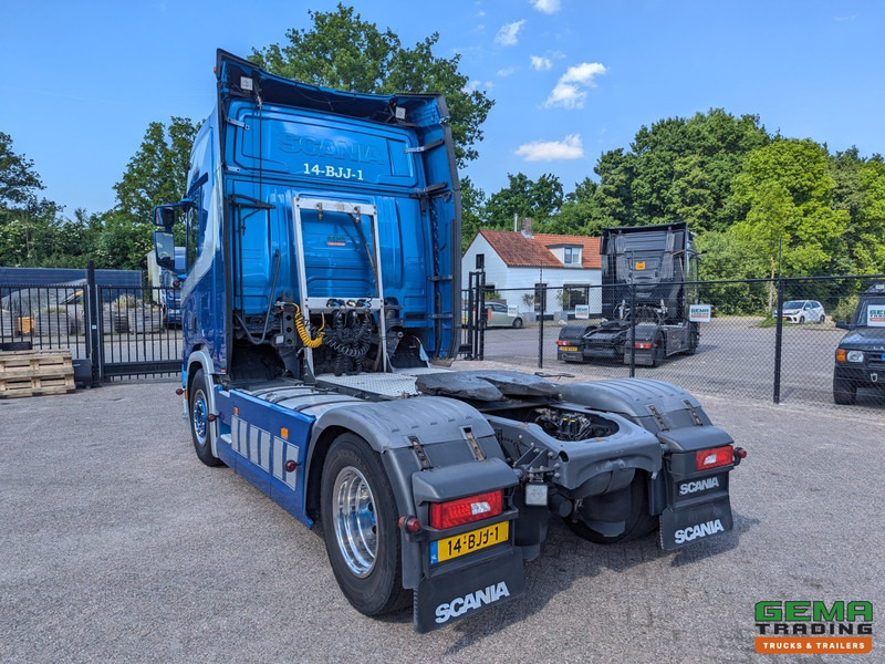 Scania R410 4x2 Highline Euro6C - PTO - Hydrauliek - Dubbele Tanks - Luchthoorns - 03/2026APK - شاحنة جرار: صور 4 Scania R410 4x2 Highline Euro6C - PTO - Hydrauliek - Dubbele Tanks - Luchthoorns - 03/2026APK - شاحنة جرار: صور 4