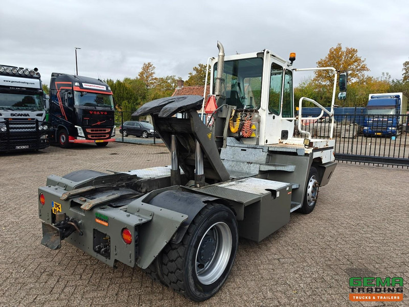 Terberg YT222 Gereviseerde Allison Versnellingsbak - Schotel 27T - Vangmuil - Cummins - Landbouw Kenteken 40km/h - جرارات صالات المطارات: صور 3 Terberg YT222 Gereviseerde Allison Versnellingsbak - Schotel 27T - Vangmuil - Cummins - Landbouw Kenteken 40km/h - جرارات صالات المطارات: صور 3