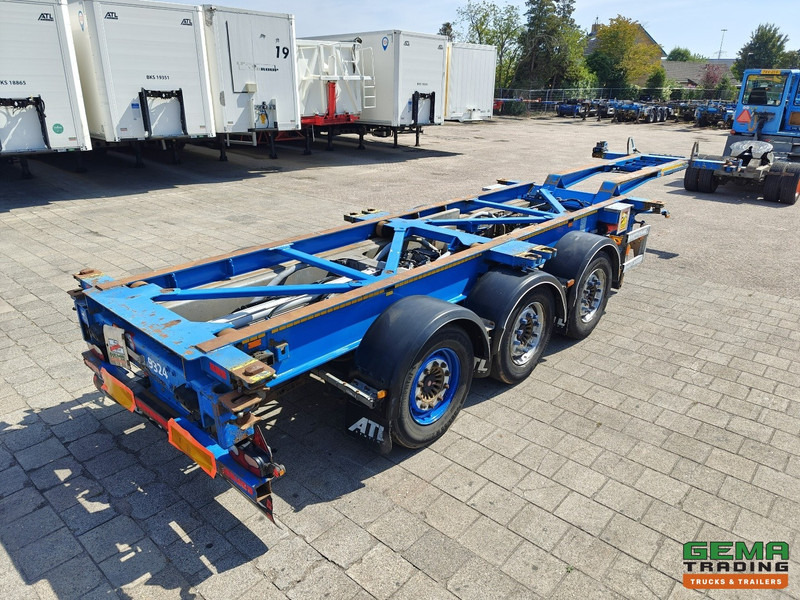Van Hool 3B0079 3-Assen SAF - Schijfremmen - Alle aansluitingen / Universeel chassis - شاحنات الحاويات/ جسم علوي قابل للتغيير نصف مقطورة: صور 4 Van Hool 3B0079 3-Assen SAF - Schijfremmen - Alle aansluitingen / Universeel chassis - شاحنات الحاويات/ جسم علوي قابل للتغيير نصف مقطورة: صور 4