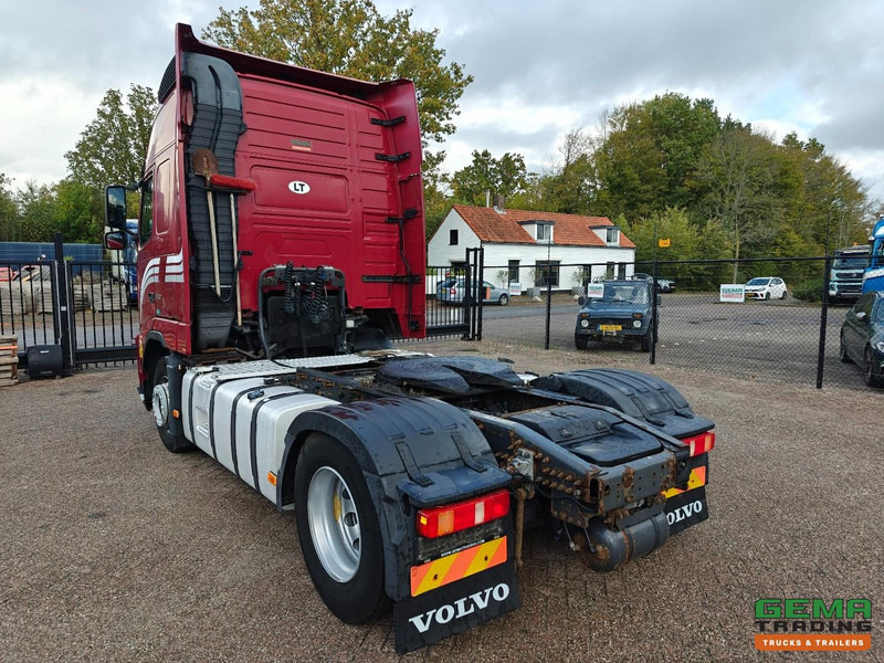 Volvo FH460 4x2 Globetrotter XL Euro5 - Handgeschakeld - Dubbele tanks - شاحنة جرار: صور 4 Volvo FH460 4x2 Globetrotter XL Euro5 - Handgeschakeld - Dubbele tanks - شاحنة جرار: صور 4
