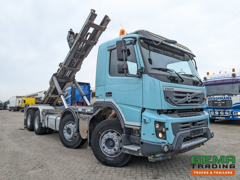 Volvo FMX410 8x4 /4 Daycab Euro5 - Haakarm 25T - CementSilo - RadioGrafisch - Hydr. Steunpoten - NaafReductie - شاحنة ذات الخطاف: صور 2 Volvo FMX410 8x4 /4 Daycab Euro5 - Haakarm 25T - CementSilo - RadioGrafisch - Hydr. Steunpoten - NaafReductie - شاحنة ذات الخطاف: صور 2