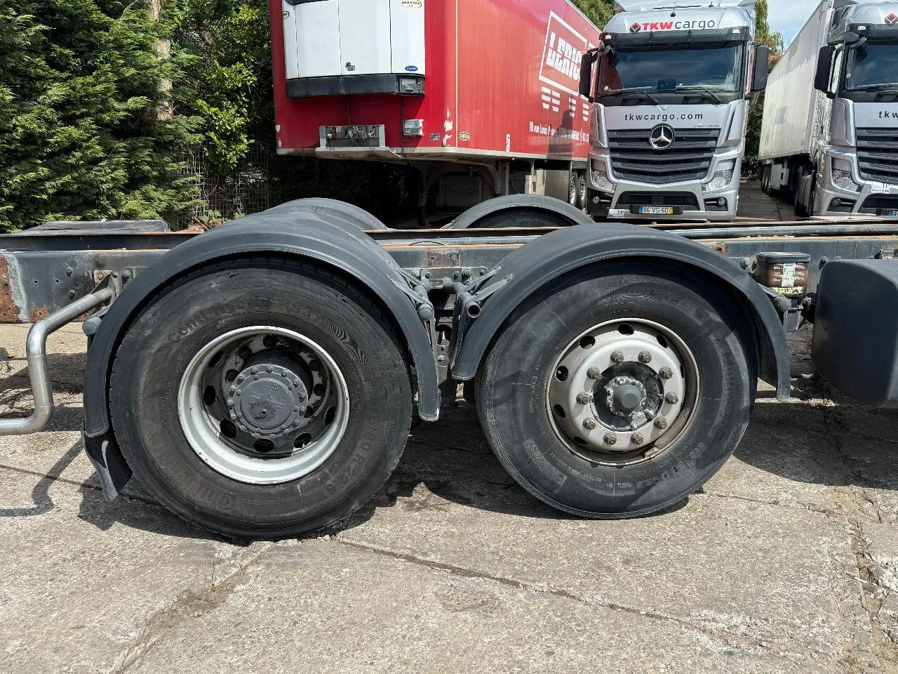 DAF 95.380 ATI 6X2 Chassis ZF Manual Gearbox - الشاسيه شاحنة: صور 5 DAF 95.380 ATI 6X2 Chassis ZF Manual Gearbox - الشاسيه شاحنة: صور 5