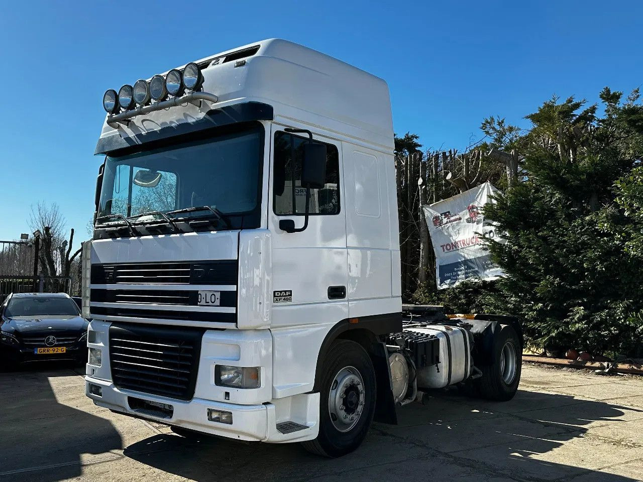 DAF XF 95.480 4X2 Tractor-unit Spring/Air ZF Manual - شاحنة جرار: صور 2 DAF XF 95.480 4X2 Tractor-unit Spring/Air ZF Manual - شاحنة جرار: صور 2