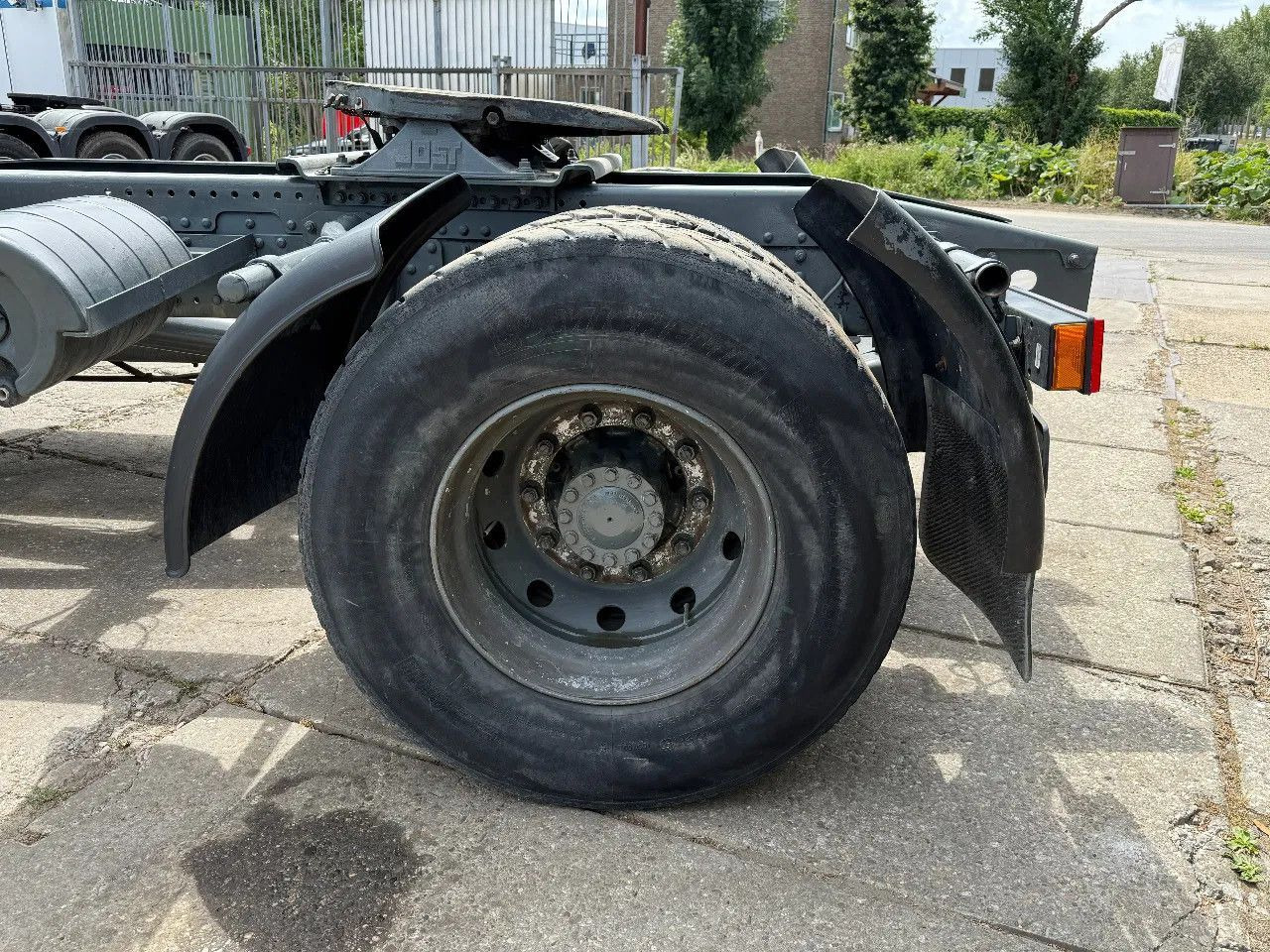 MAN 19.403 4X2 Tractor-unit Spring/Air ZF Manual Gea - شاحنة جرار: صور 5 MAN 19.403 4X2 Tractor-unit Spring/Air ZF Manual Gea - شاحنة جرار: صور 5