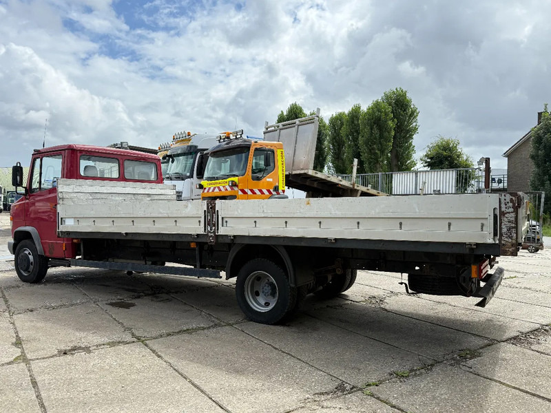 Mercedes-Benz 812 D 4X2 Pick-up Spring/Spring Belgium truck 7.5 Ton - شاحنة البيك أب: صور 3 Mercedes-Benz 812 D 4X2 Pick-up Spring/Spring Belgium truck 7.5 Ton - شاحنة البيك أب: صور 3