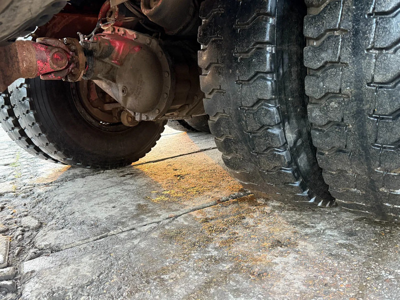 Mercedes-Benz SK 2635 V8 6X6 Chassis Spring/spring ZF Man Gear OM442 - قلابات, شاحنة كرين: صور 3 Mercedes-Benz SK 2635 V8 6X6 Chassis Spring/spring ZF Man Gear OM442 - قلابات, شاحنة كرين: صور 3