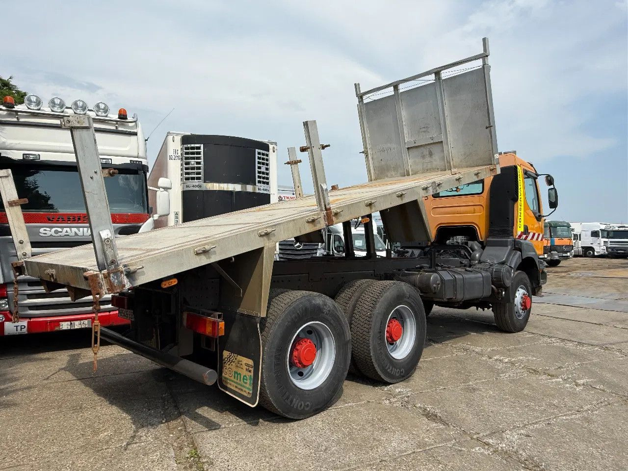 Renault Kerax 400 6X6 Tipper Spring/spring ZF Man Gear E - قلابات: صور 4 Renault Kerax 400 6X6 Tipper Spring/spring ZF Man Gear E - قلابات: صور 4