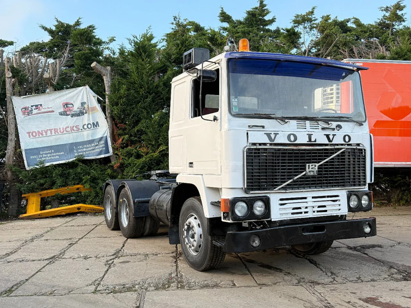 Volvo F 12 Turbo B 380 6X4 Tractor-Unit Spring/Spring Manual Gearbox - شاحنة جرار: صور 1 Volvo F 12 Turbo B 380 6X4 Tractor-Unit Spring/Spring Manual Gearbox - شاحنة جرار: صور 1