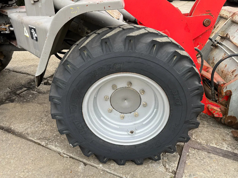 Volvo L30 WHEELLOADER OPEN BUCKET QUICK COUPLER - اللودر بعجل: صور 5 Volvo L30 WHEELLOADER OPEN BUCKET QUICK COUPLER - اللودر بعجل: صور 5