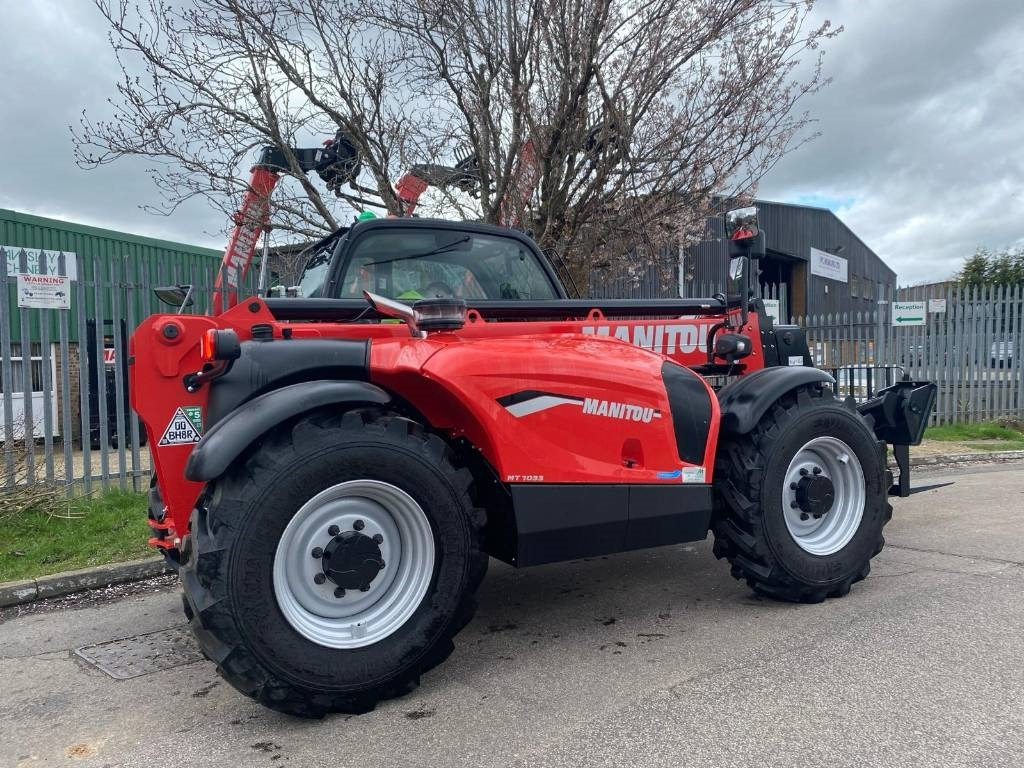 Manitou MT 1033 - رافعة تلسكوبية: صور 1 Manitou MT 1033 - رافعة تلسكوبية: صور 1