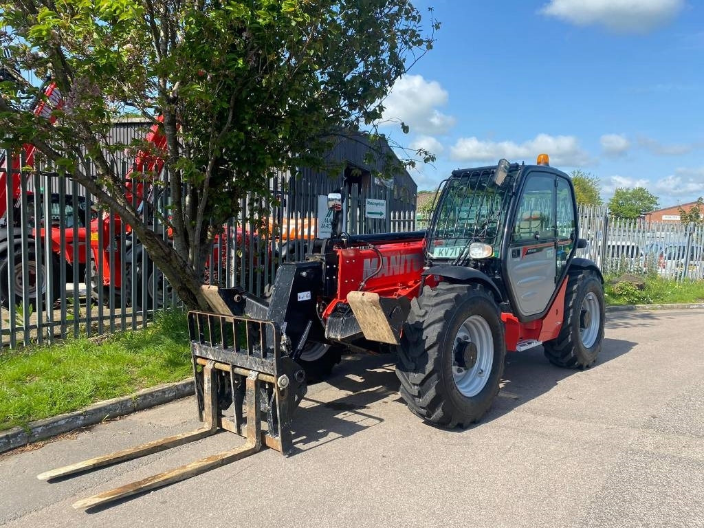 Manitou MT 1033 - رافعة تلسكوبية: صور 5 Manitou MT 1033 - رافعة تلسكوبية: صور 5