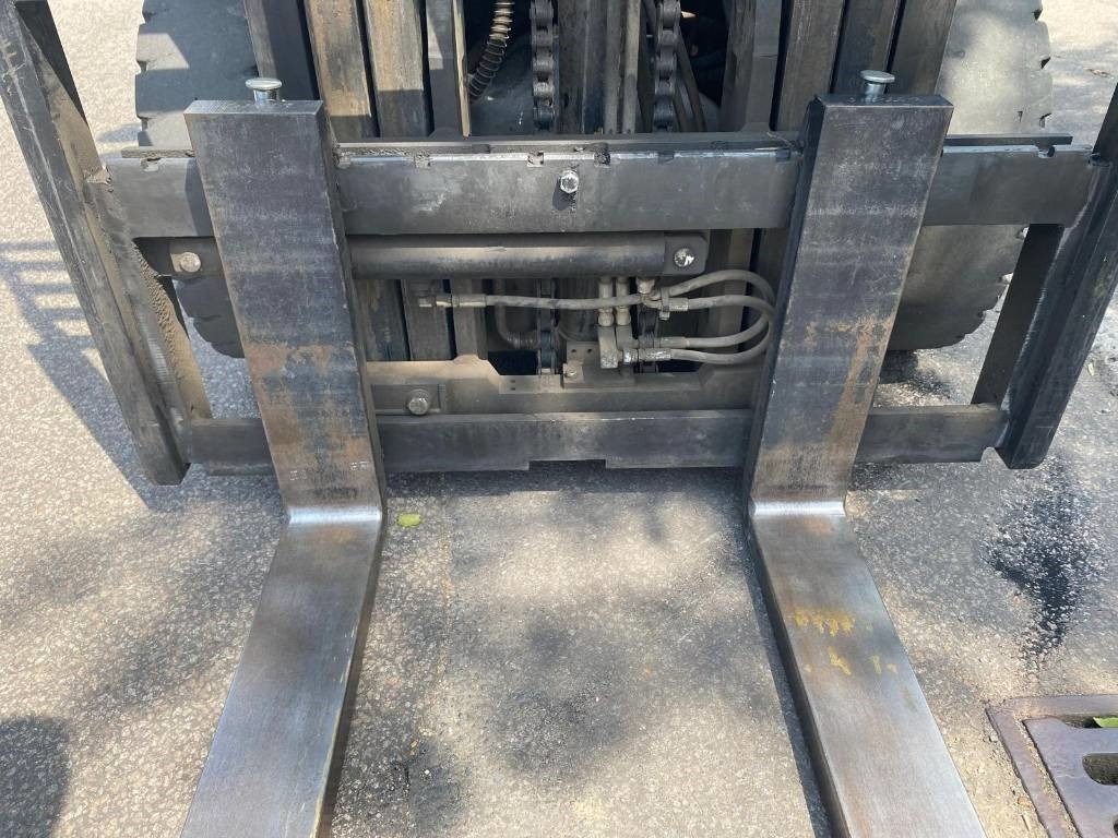 Manitou Mi25D - رافعة شوكية ديزل: صور 5 Manitou Mi25D - رافعة شوكية ديزل: صور 5