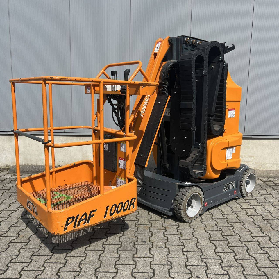 ATN Piaf 1000R - الرأسي رفع الصاري: صور 1 ATN Piaf 1000R - الرأسي رفع الصاري: صور 1