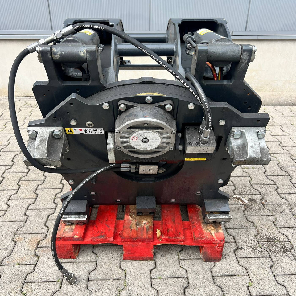 Cacade Paper Roll clamp - المشبك: صور 3 Cacade Paper Roll clamp - المشبك: صور 3